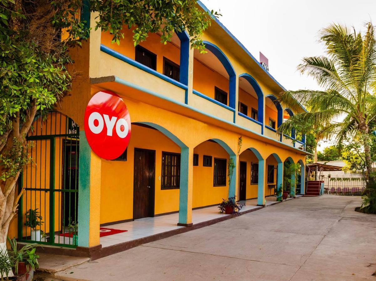 Oyo Hotel Miramar, Loreto Loreto  Εξωτερικό φωτογραφία